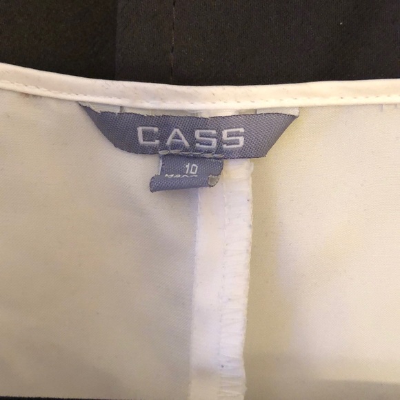 Blouse/tank - Picture 2 of 3